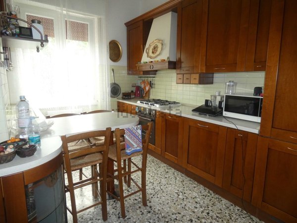appartamento in vendita ad Erba