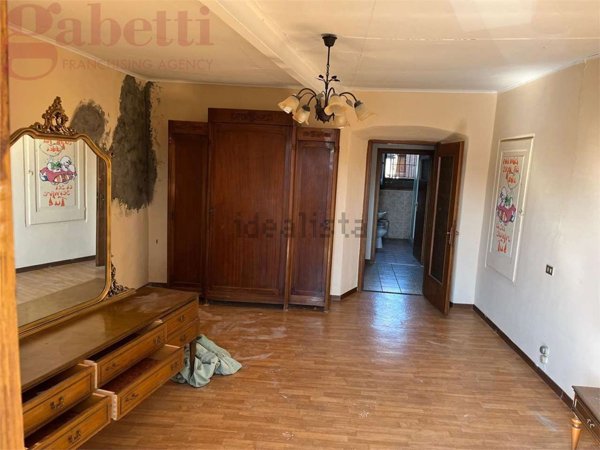 appartamento in vendita ad Erba