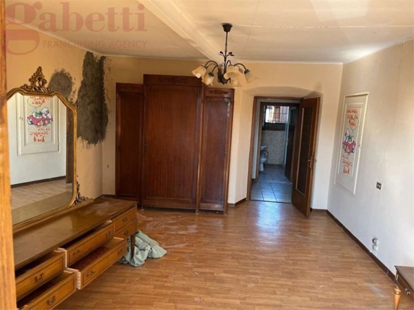 appartamento in vendita ad Erba