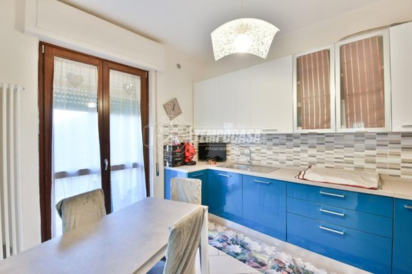 appartamento in vendita ad Erba