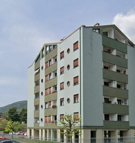 appartamento in vendita ad Erba