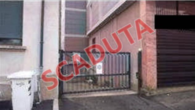 pentavano in vendita ad Erba