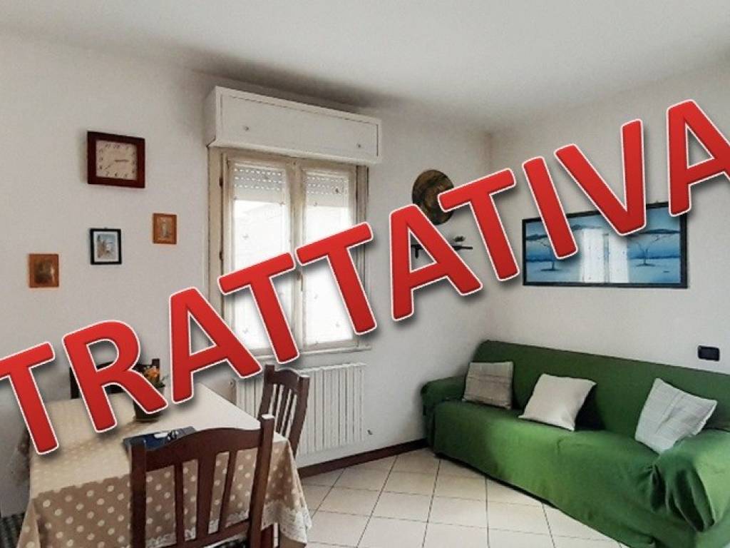 appartamento in vendita ad Erba