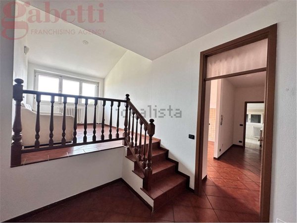 appartamento in vendita ad Erba