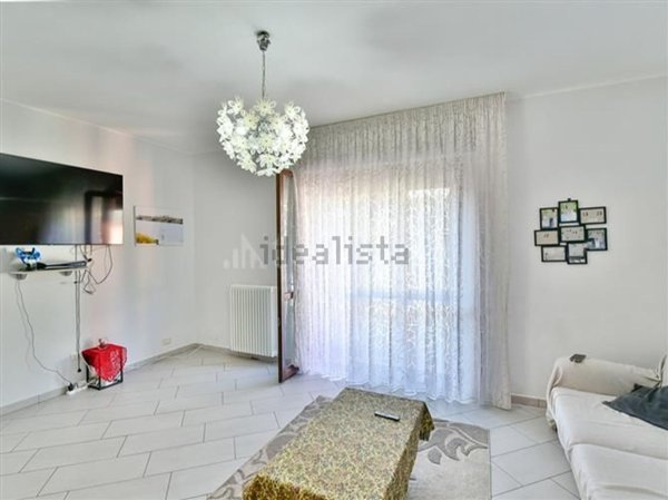 appartamento in vendita ad Erba