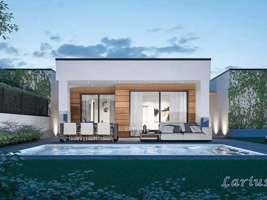 casa indipendente in vendita ad Erba