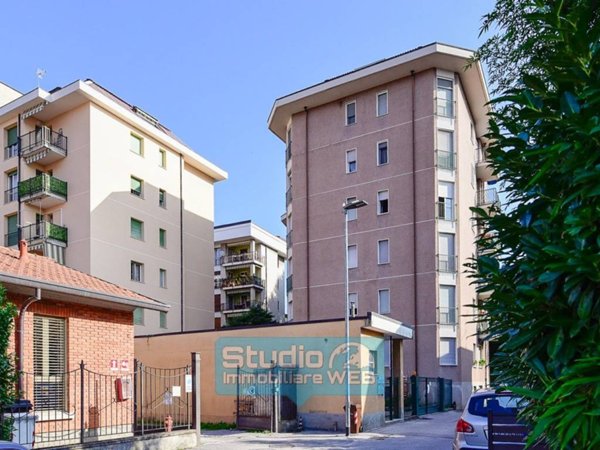 appartamento in vendita ad Erba