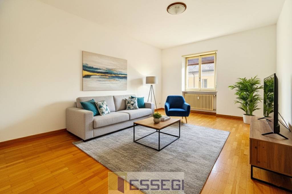 appartamento in vendita ad Erba