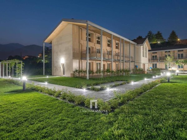 appartamento in vendita ad Erba