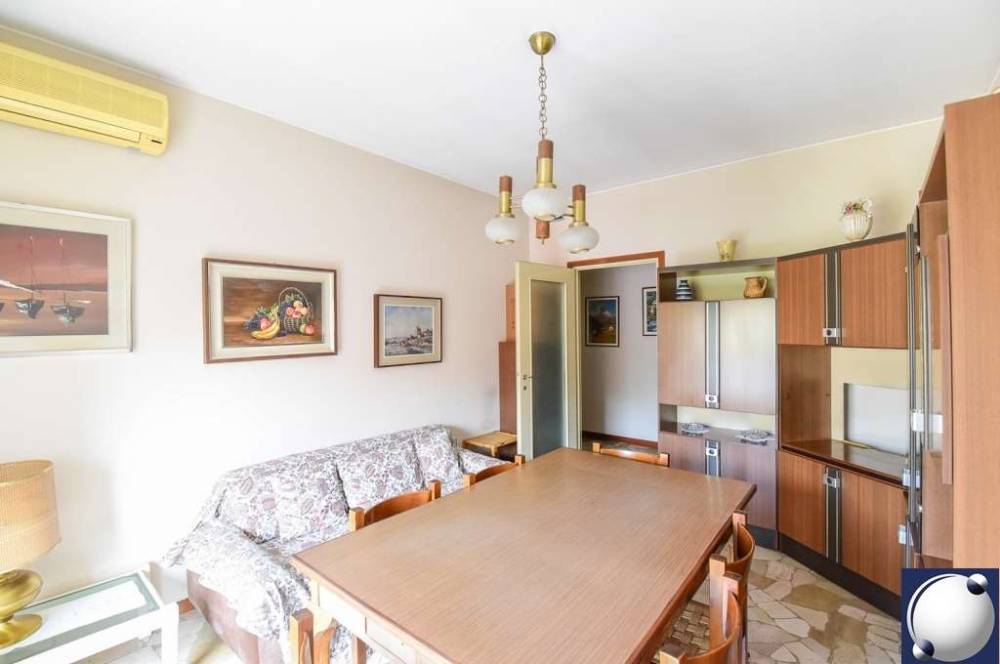 appartamento in vendita ad Erba