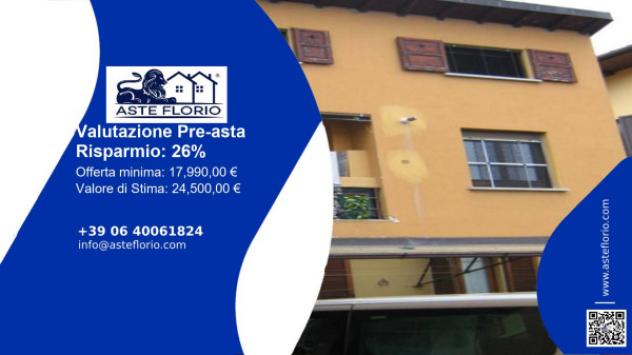 appartamento in vendita ad Erba