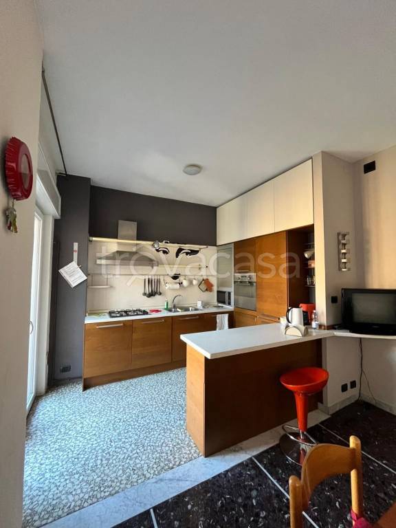 appartamento in vendita ad Erba