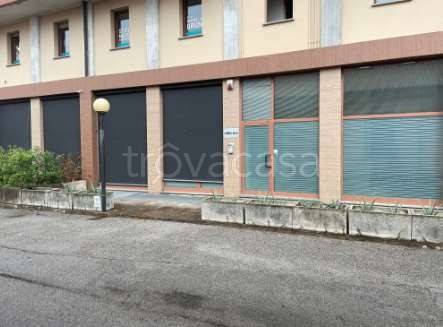 appartamento in vendita ad Erba