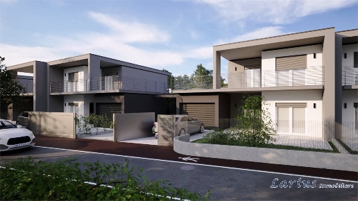 casa indipendente in vendita ad Erba