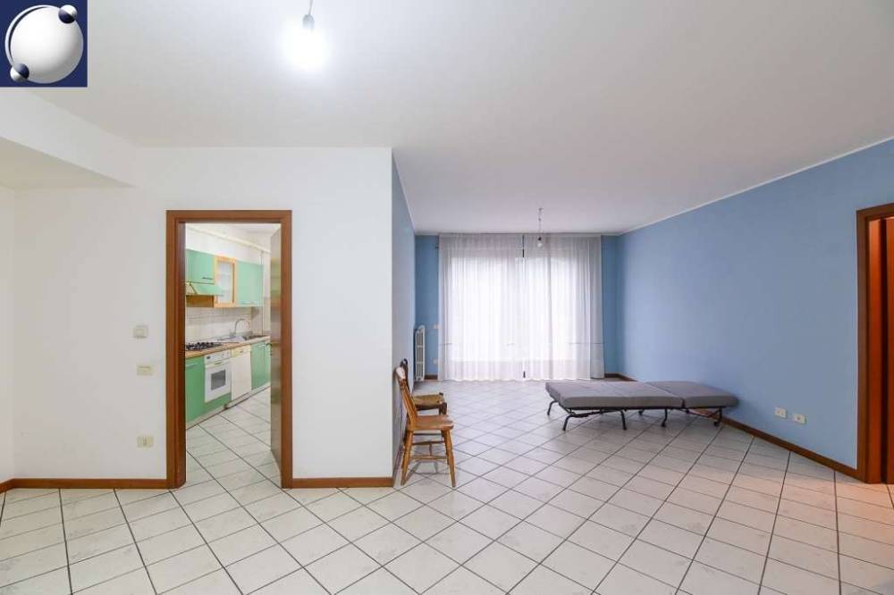 appartamento in vendita ad Erba