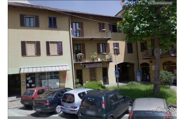 appartamento in vendita ad Erba