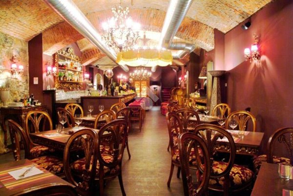 negozio in vendita ad Erba