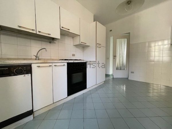 appartamento in vendita ad Erba