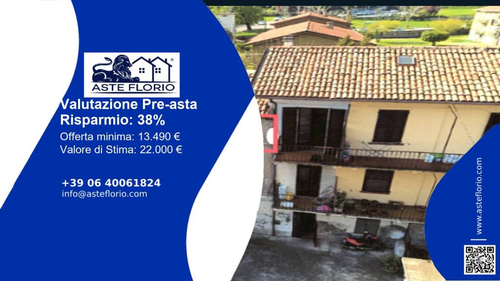 appartamento in vendita ad Erba