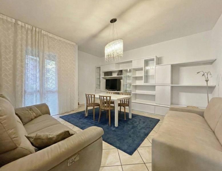 appartamento in vendita ad Erba