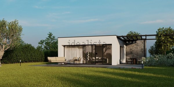 casa indipendente in vendita ad Erba