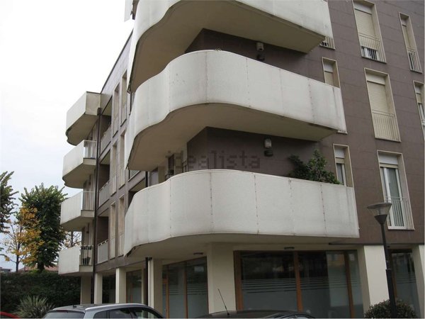 appartamento in vendita ad Erba