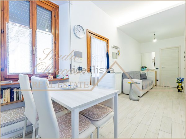 appartamento in vendita ad Erba