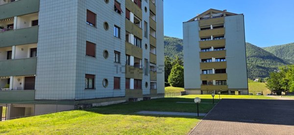 appartamento in vendita ad Erba