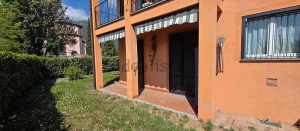 appartamento in vendita ad Erba