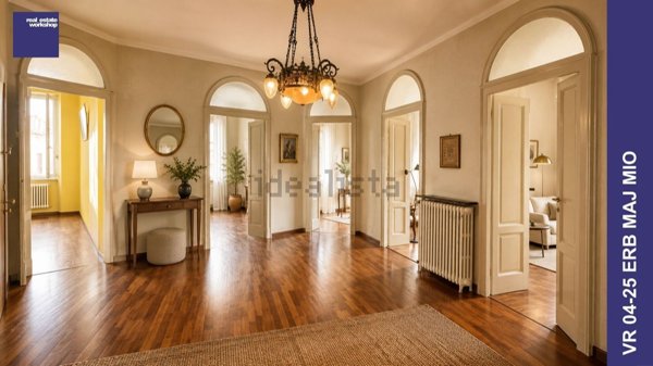 appartamento in vendita ad Erba