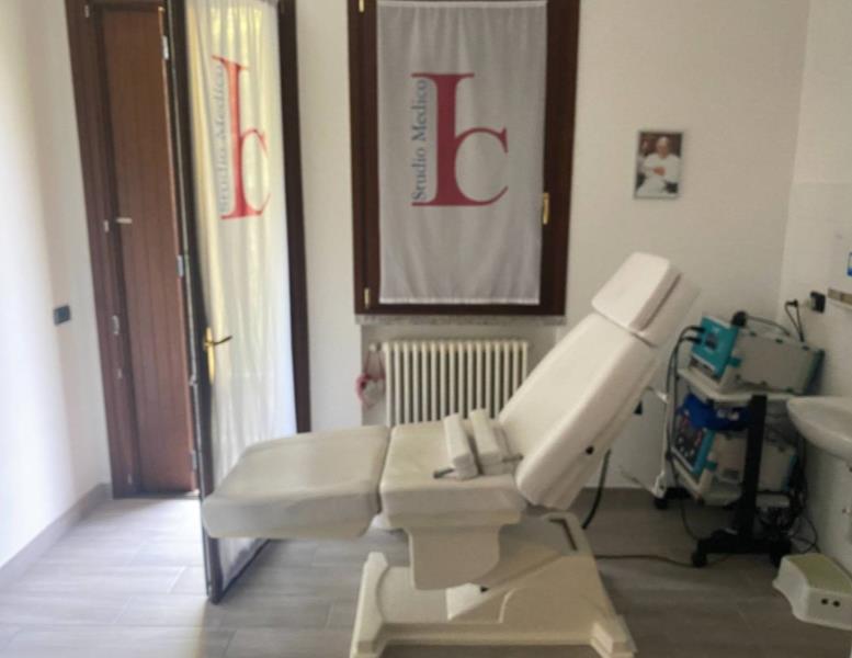 appartamento in vendita ad Erba