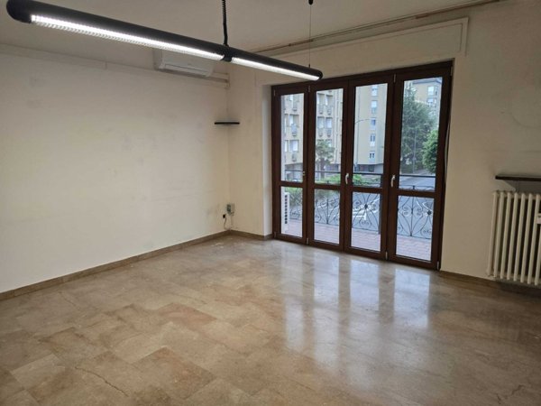 appartamento in vendita ad Erba