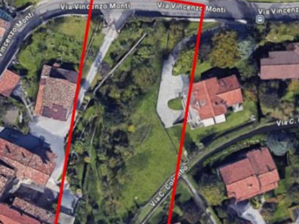 terreno edificabile in vendita ad Erba