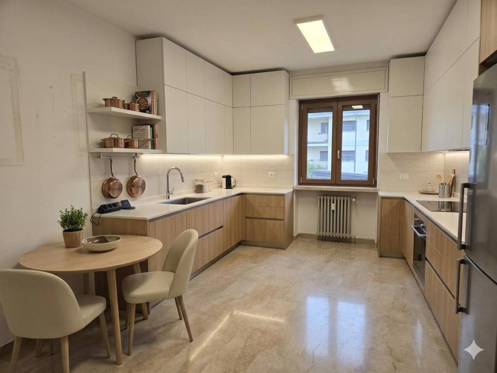 appartamento in vendita ad Erba