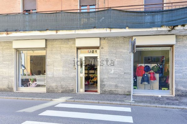 trivano in vendita ad Erba