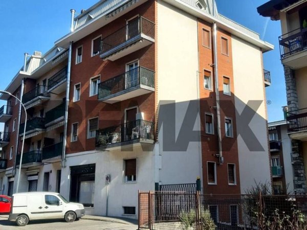 appartamento in vendita ad Erba
