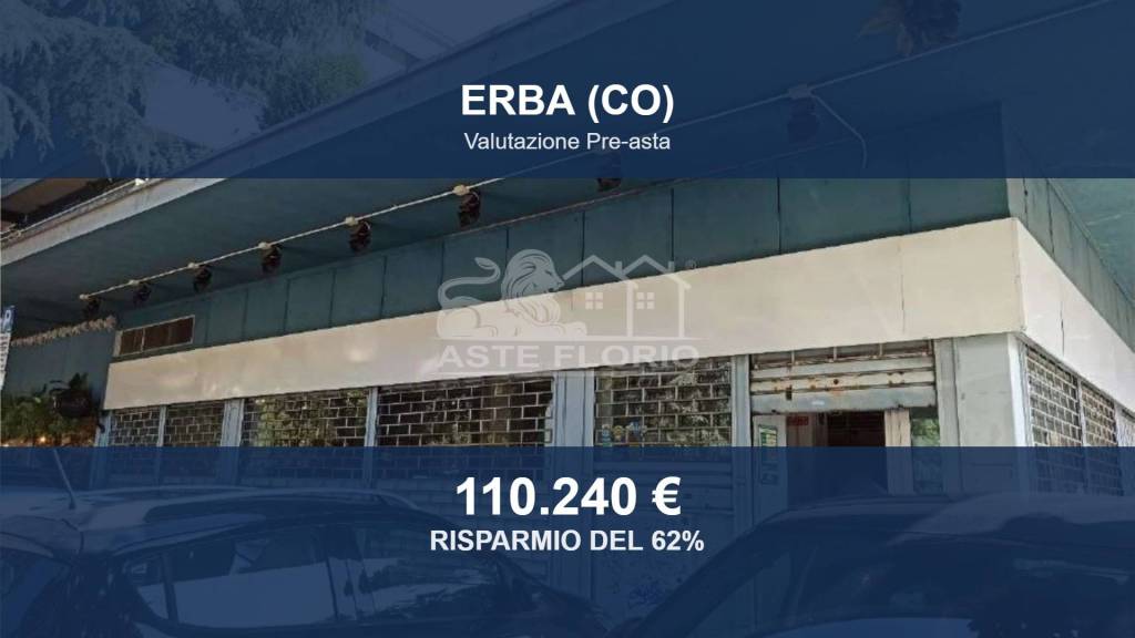 locale commerciale in vendita ad Erba