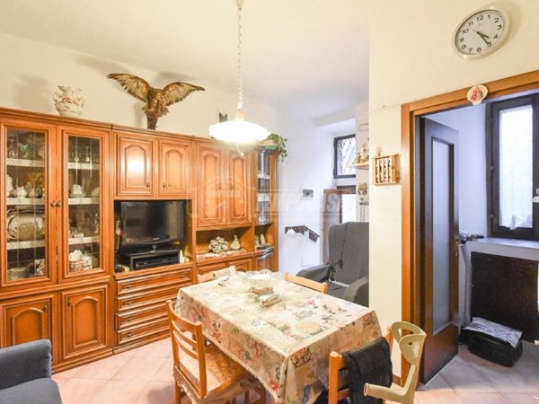 appartamento in vendita ad Erba