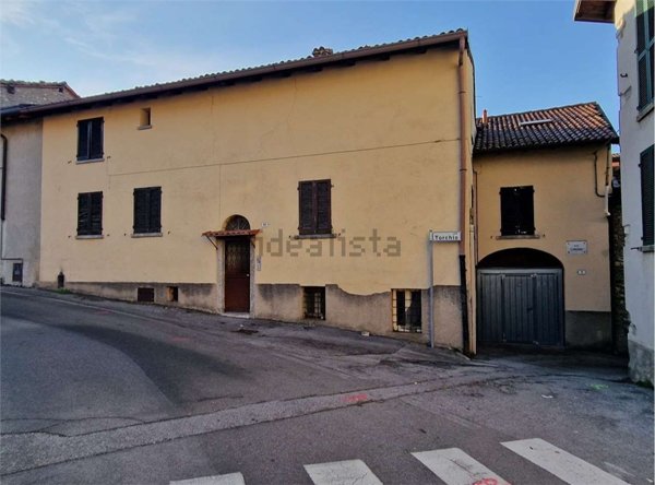 appartamento in vendita ad Eupilio