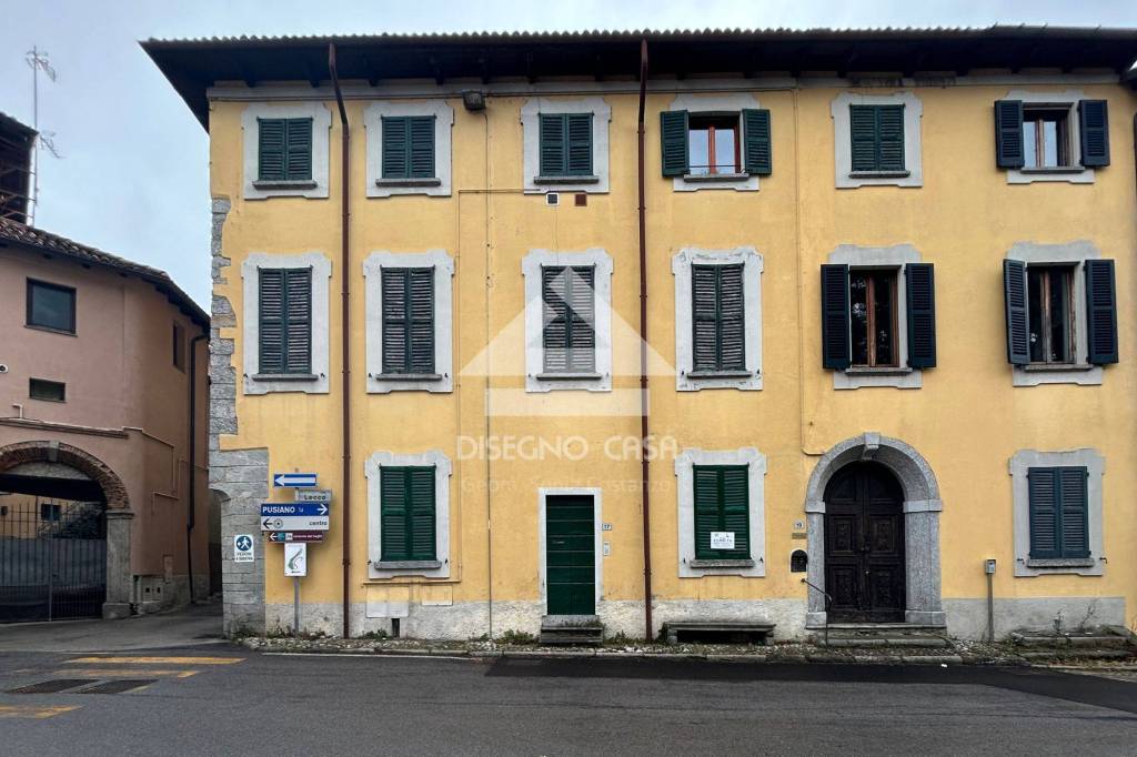 appartamento in vendita ad Eupilio