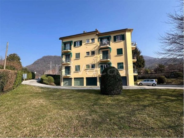 appartamento in vendita ad Eupilio