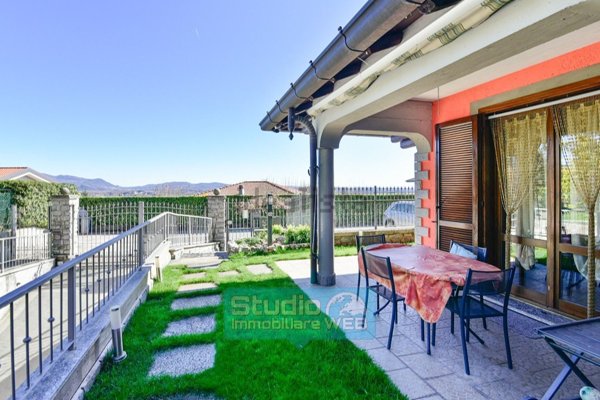 appartamento in vendita ad Eupilio