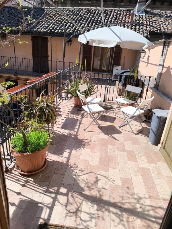 appartamento in vendita ad Eupilio