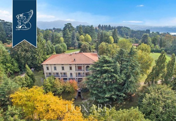 villa in vendita ad Eupilio