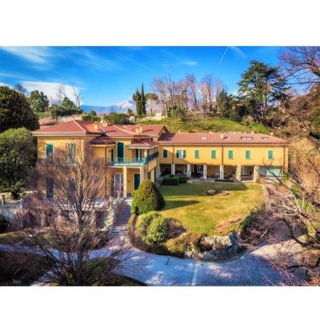 casa indipendente in vendita ad Eupilio