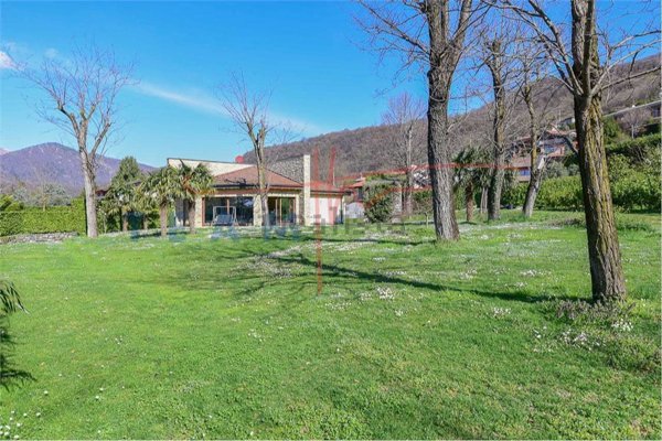 casa indipendente in vendita ad Eupilio