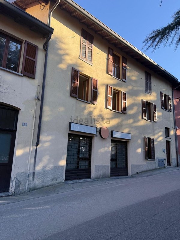 appartamento in vendita ad Eupilio