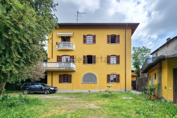 casa indipendente in vendita ad Eupilio