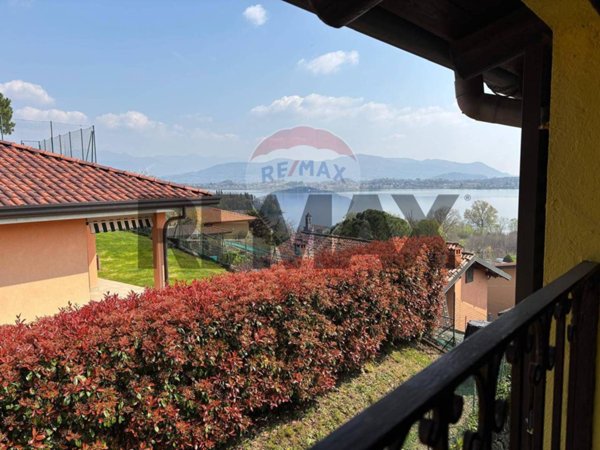 appartamento in vendita ad Eupilio in zona Penzano