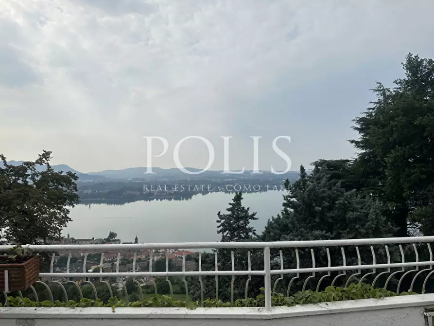casa indipendente in vendita ad Eupilio in zona Carella